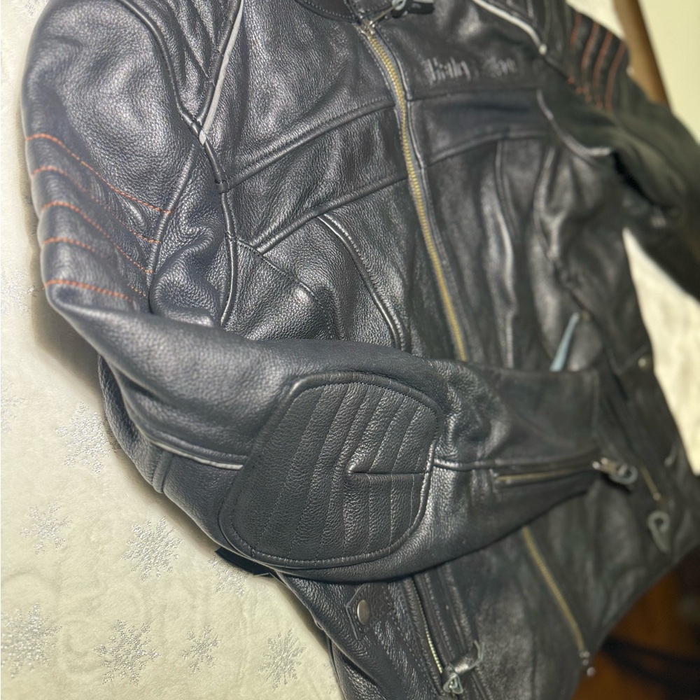 Harley-Davidson Women's Black Quilted Leather Motorcycle Jacket - Picture 9 of 12